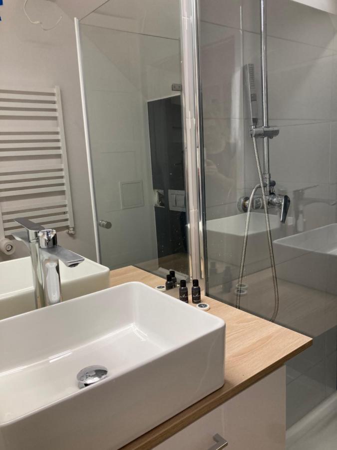 Tabago Studio 5 Гданск Екстериор снимка