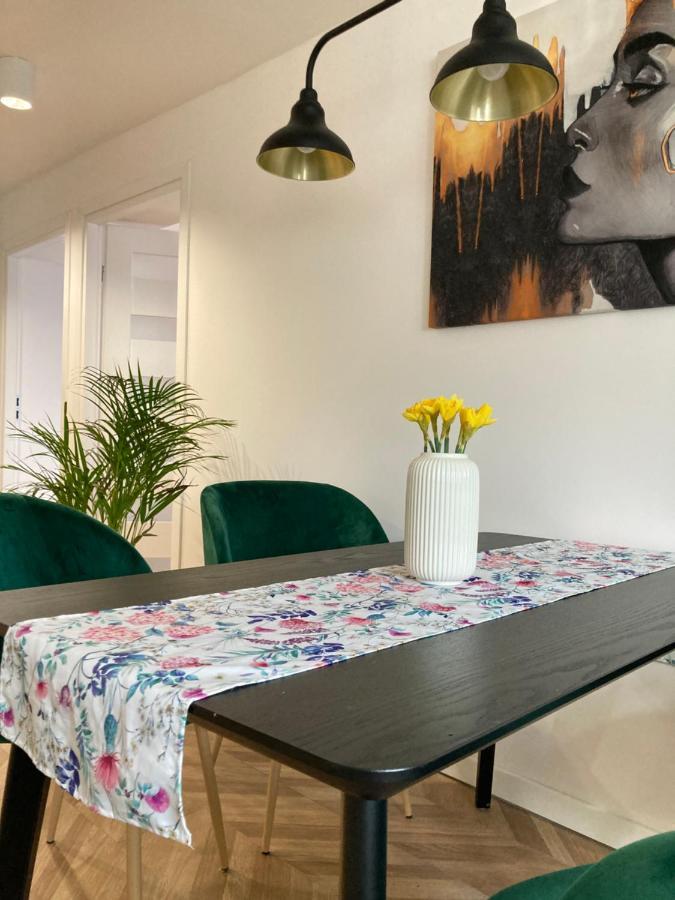 Tabago Studio 5 Гданск Екстериор снимка